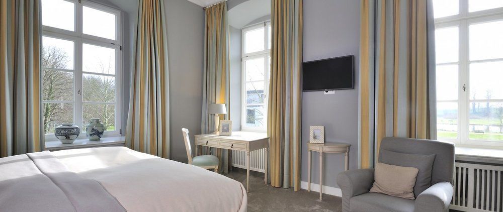 Schlossgut Groß Schwansee Екстериор снимка A room at the hotel