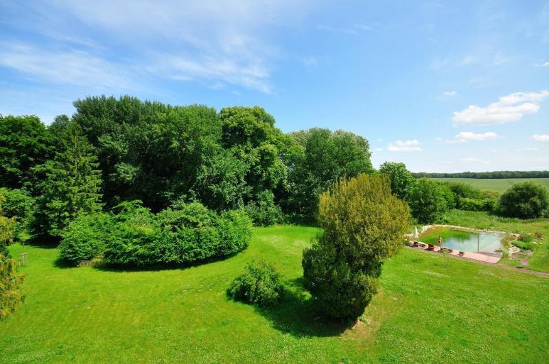 Schlossgut Groß Schwansee Екстериор снимка The park