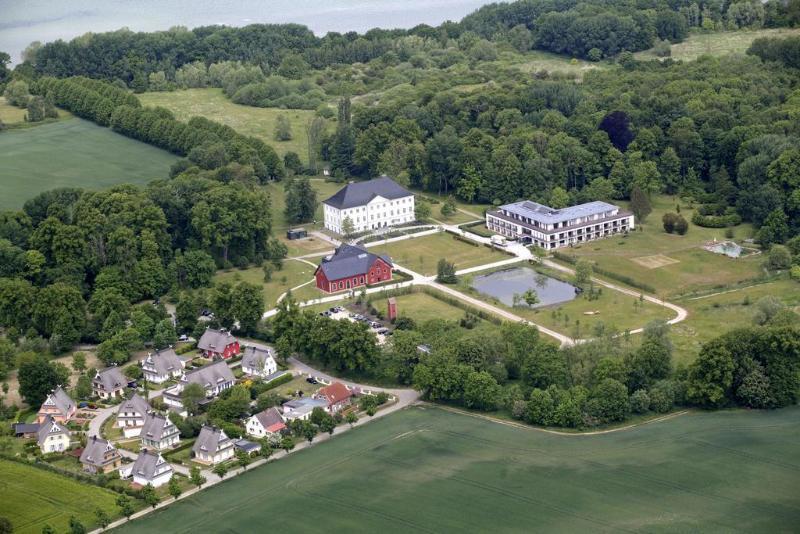 Schlossgut Groß Schwansee Екстериор снимка Aerial view